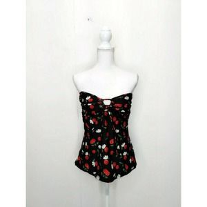 Torrid WM 1 (US 1X 14/16) Cherry Tankini Top